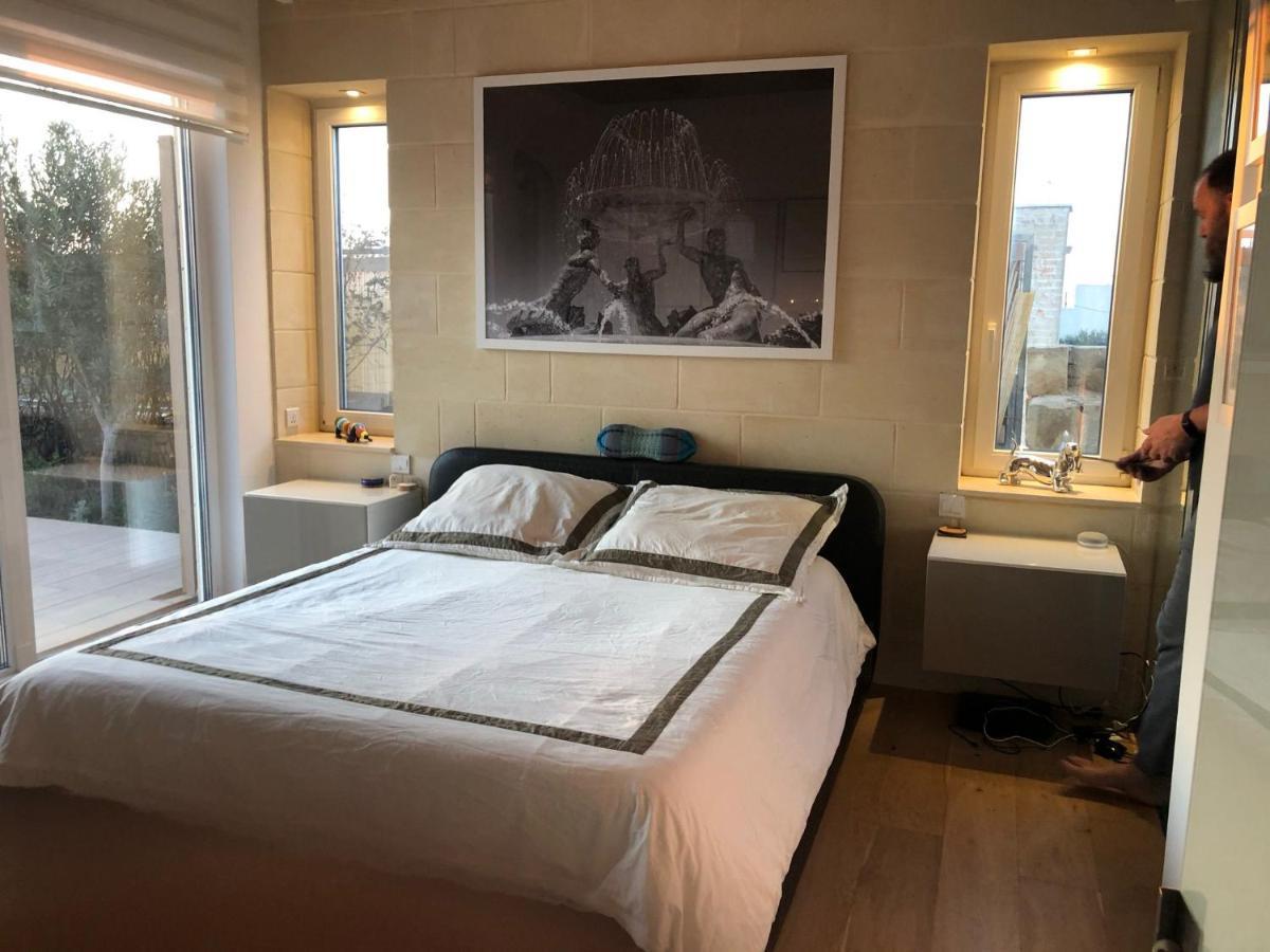 Sunset Oasis Villa L-Imgarr ภายนอก รูปภาพ